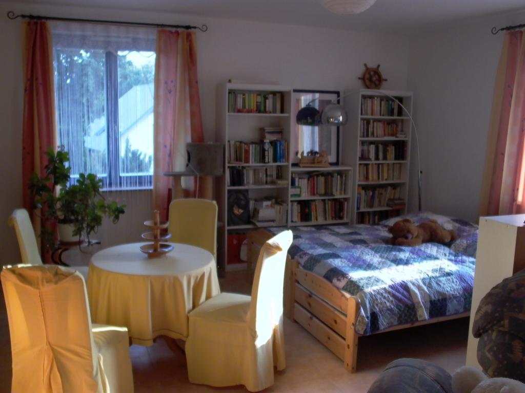 Gaestezimmer Ferienwohnung Villa Alexa, Mit Wallbox Woltersdorf  Værelse billede