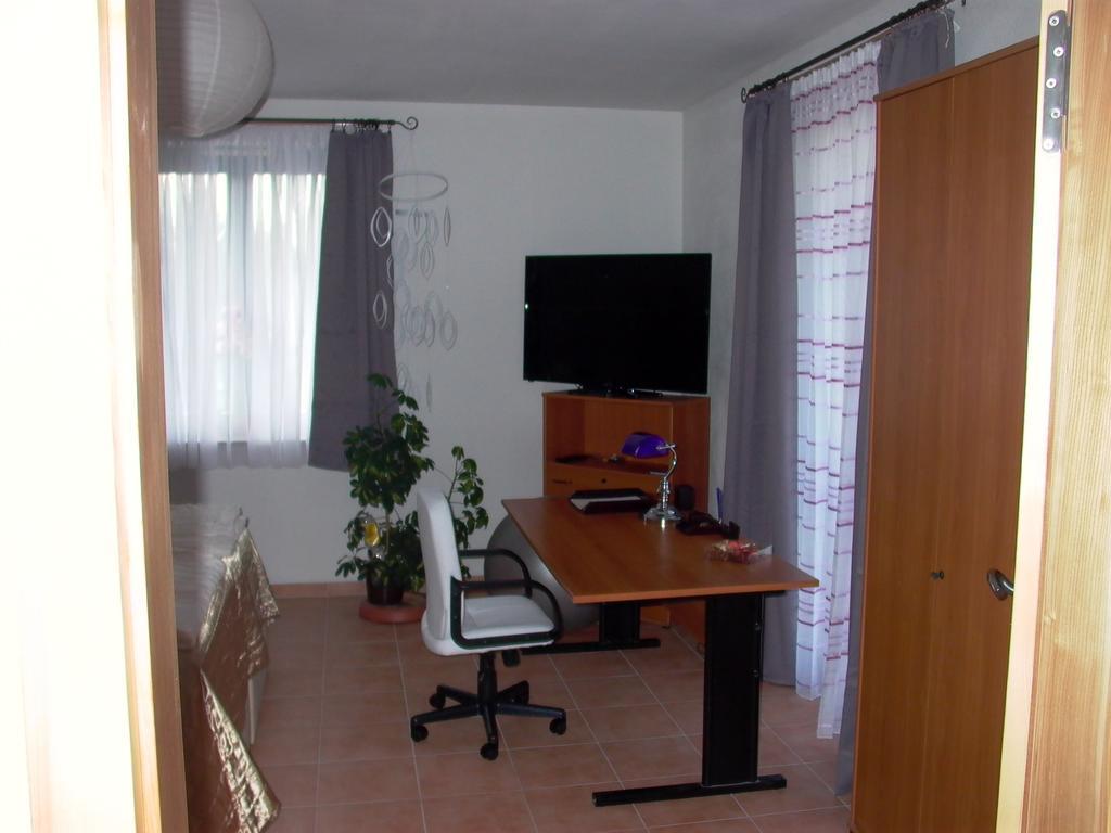 Gaestezimmer Ferienwohnung Villa Alexa, Mit Wallbox Woltersdorf  Værelse billede